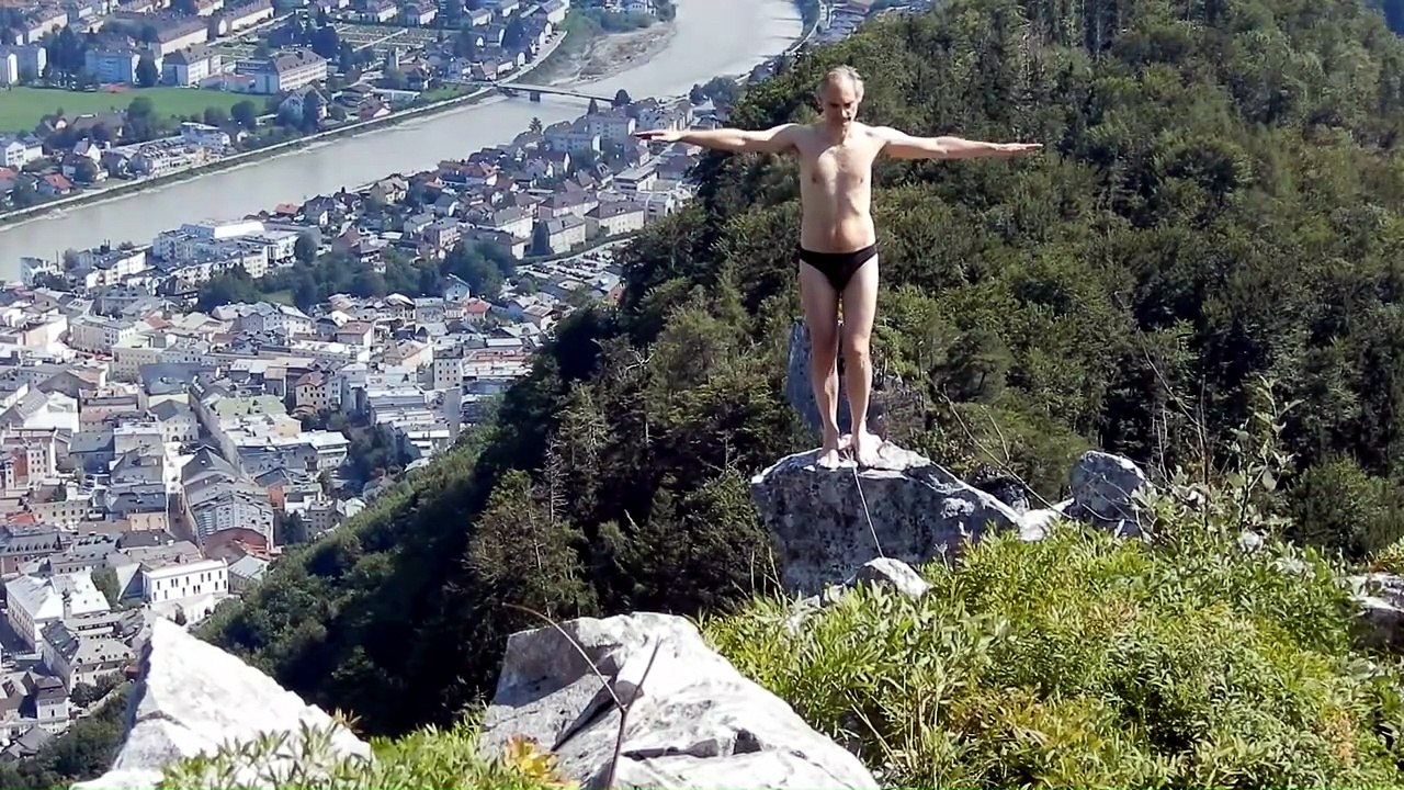 Yoga am Felsen