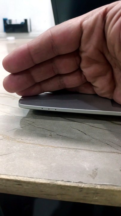 hp elitebook 840 g6 power button and keyboard light on off continuously no display #hpelitebook #fix