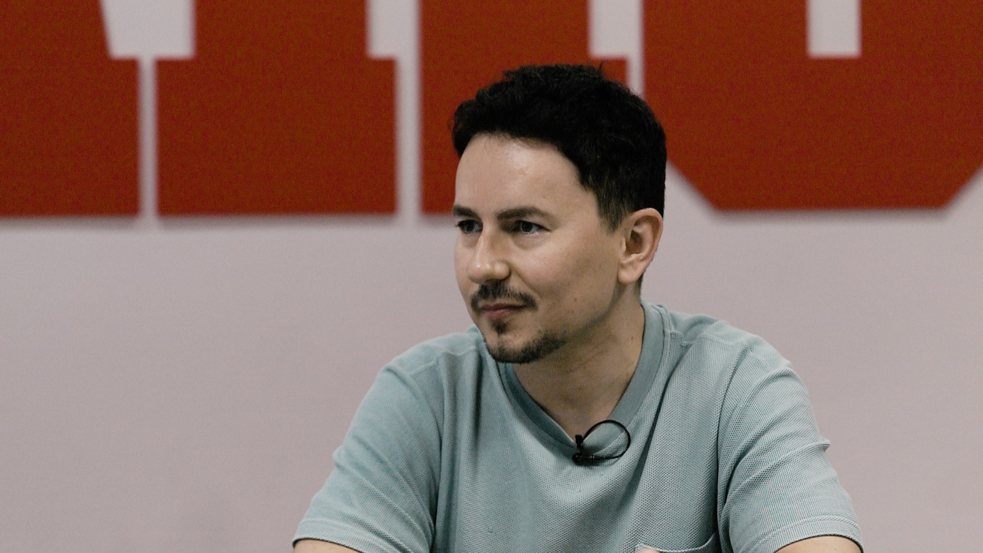 Jorge Lorenzo: "Si nunca hubiese ganado ningún Mundial sería el ex piloto Jorge Lorenzo"<br>