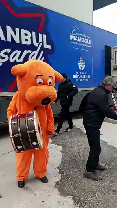 Maskot..oyun klarnet