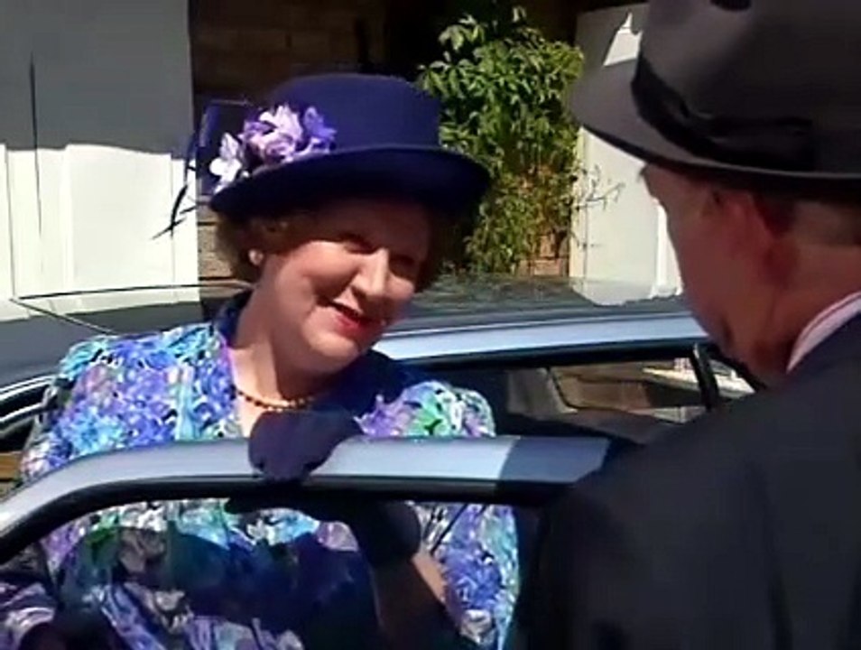 Keeping Up Appearances s05 e06 Country Estate Sale