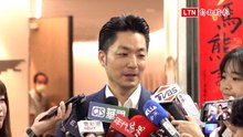 蔣萬安出席輝達員工大會  送黃仁勳兩件禮物