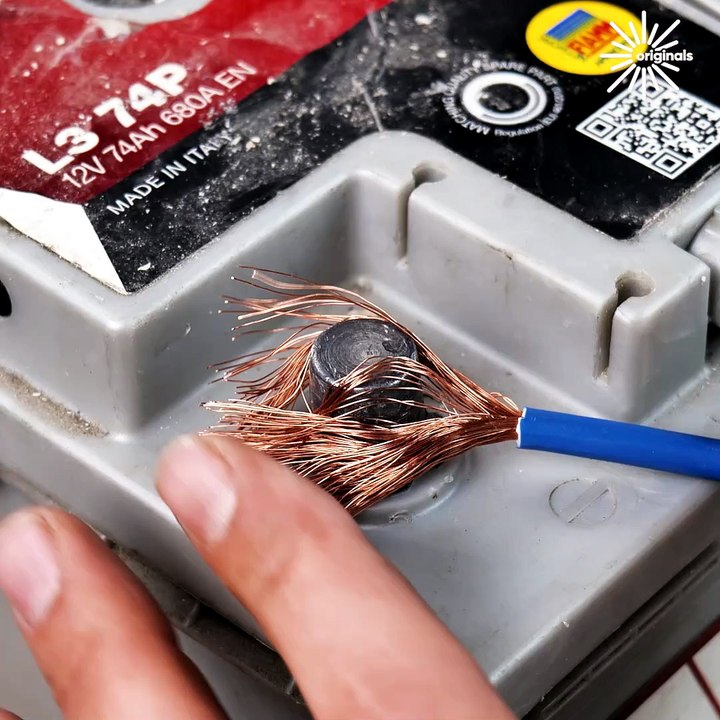 This car battery hack will change your life! 💯