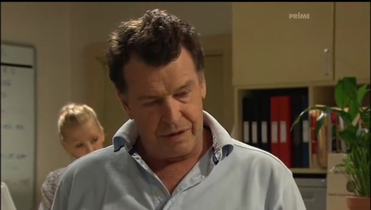 Home And Away 4148