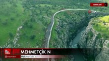 Hakkari’de sınır hattında Mehmetçik bayramlaştı