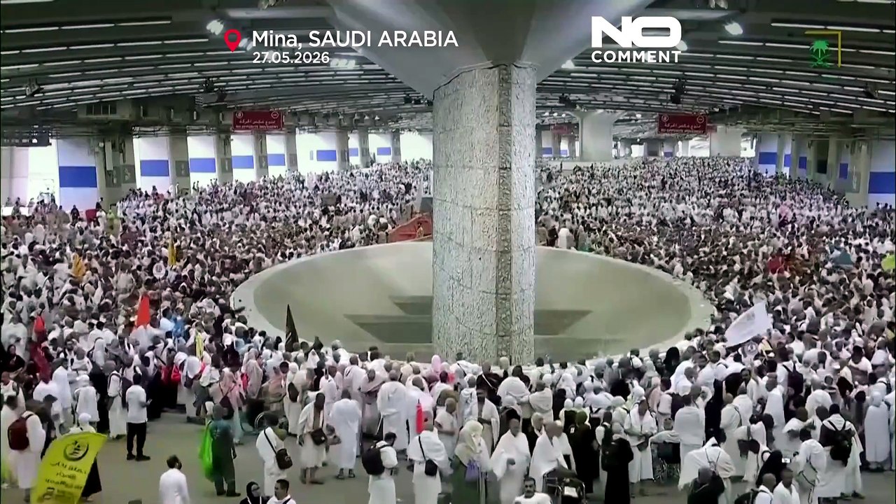السعودية: أكثر من 1 مليون و500 ألف حاج يؤدون رمي الجمرات في منى
