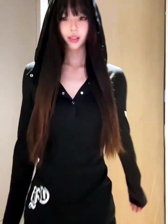 Black Gothic Long Sleeve Hoodie Top for Trendy Streetwear Looks
