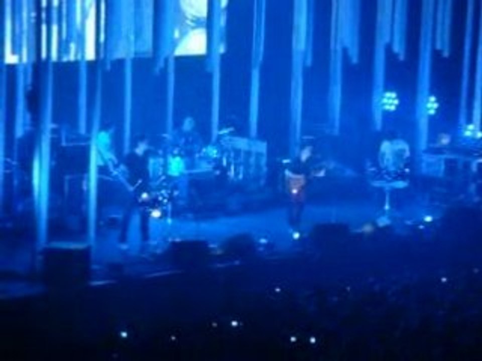 There there par Radiohead à Bercy (10 06 08)