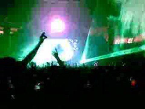 CHEMICAL BROTHERS MADRID ARENA 2-12-2007 HEY BOY HEY GIRLS