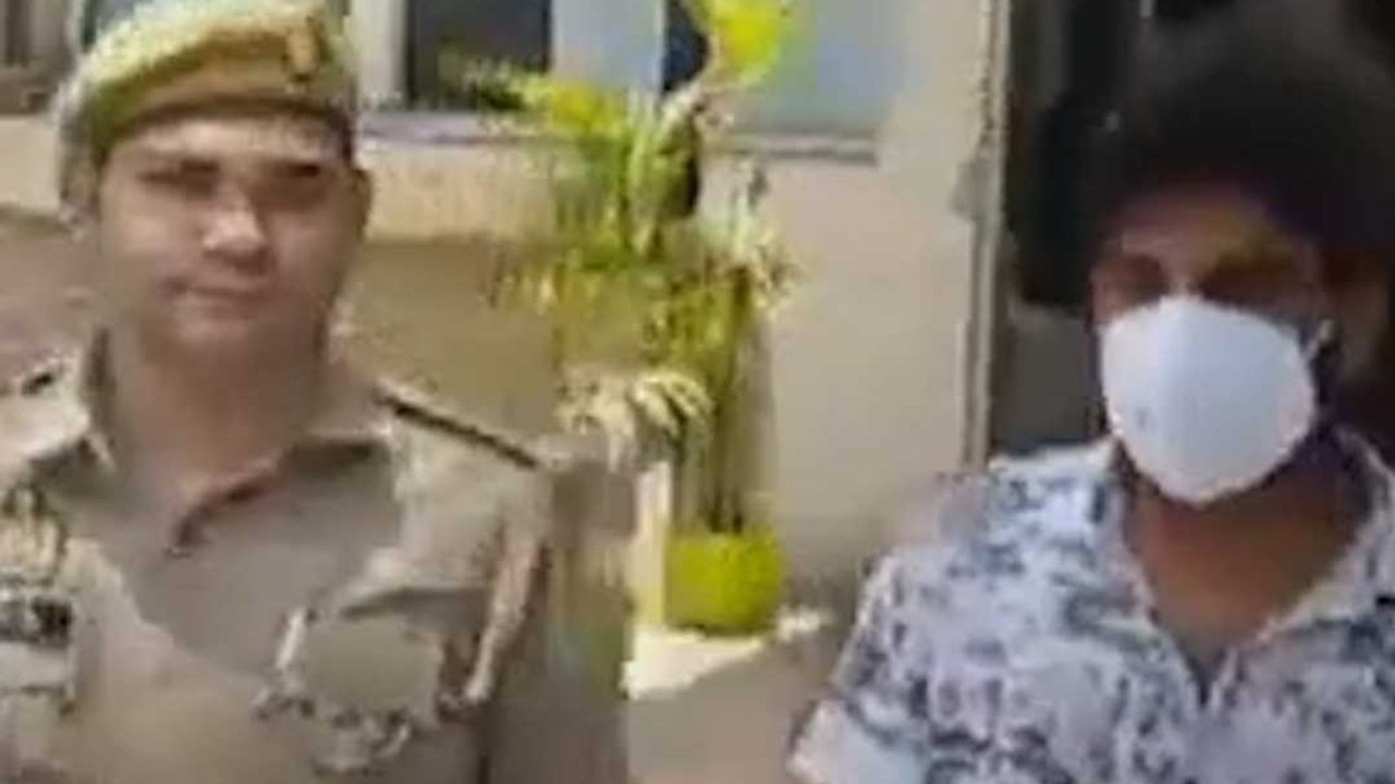 खुद को NIA अधिकारी बताकर कारोबारी से करोड़ों की...