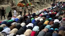 Savaş yorgunu Gazze'de Filistinliler Kurban Bayramı'nı enkaz arasında kutladı