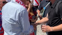El saludo entre Piti y Tanco: dos leyendas del Rayo Vallecano