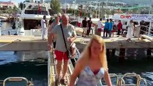 Türkiye'nin ünlü tatil cenneti cıvıl cıvıl: Bayramın ilk günü sahiller doldu