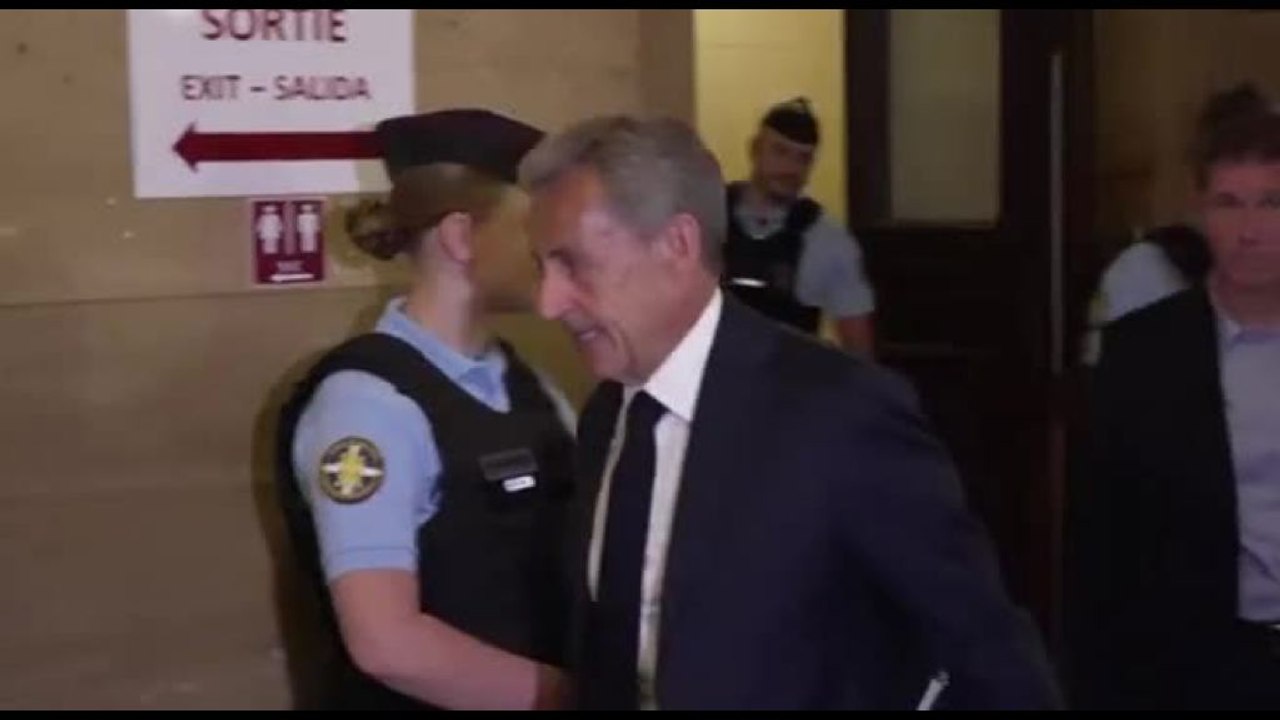 Sarkozy in tribunale, ultimo giorno processo d'appello su fondi libici