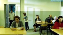 Adentro Capítulo 4 | Icerde | Novela Turca en Español