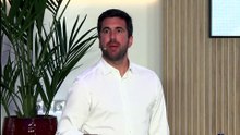 Riquelme: "Un nuevo modelo de club, abierto al debate y pensado en el socio"