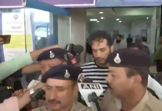 Twisha Sharma Case: Samarth Singh Taken to Court | Bhopal