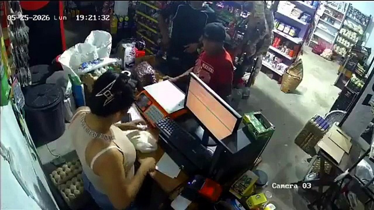 ​He Picked the WRONG Store! Customer Teaches Robber a Lesson