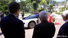 La nuova Ferrari Luce tra polemiche e mercati