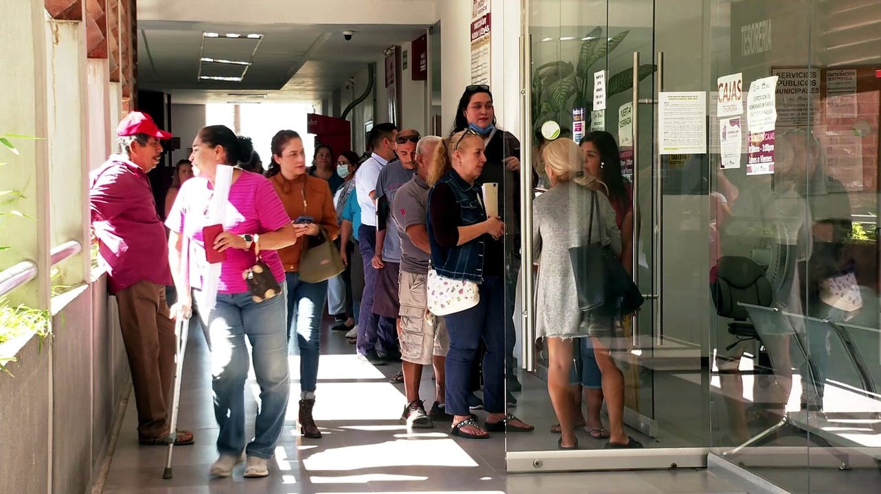 Catastro reduce rezago, pero faltan 11 mil trámites | CPS Noticias Puerto Vallarta