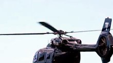 Neymar, llegando en helicóptero a la concentración de Brasil