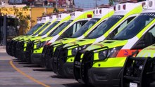 Pablo Lemus presume nueva flotilla de ambulancias para los municipios “más necesitados"