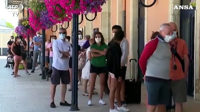 Spagna piu' malata d'Europa, boom di casi in Francia,
