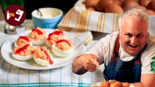 Huevos Rellenos: 3 recetas fáciles (Clásicos, Picantes y con Aguacate)