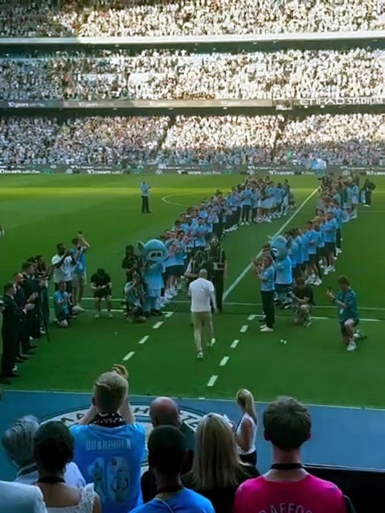 La dynastie de Guardiola touche à sa fin : un père de 94 ans en larmes lors des adieux
