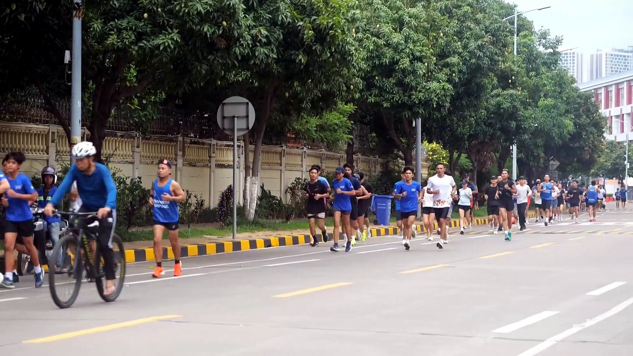 ក្រោយរត់លក្ខណៈ Fun Run បាន៣ឆ្នាំ កញ្ញា អេលី ត្រៀមសាកល្បងចម្ងាយថ្មី ២១គីឡូម៉ែត្រលើកដំបូង