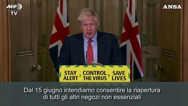 Coronavirus, Johnson: Dal 15 giugno riaprono i negozi