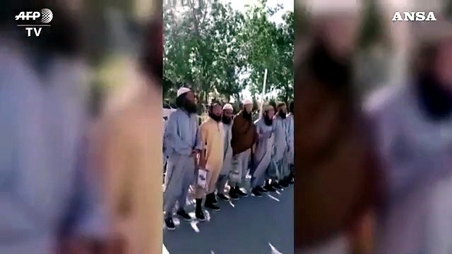 Afghanistan, liberati talebani durante la tregua