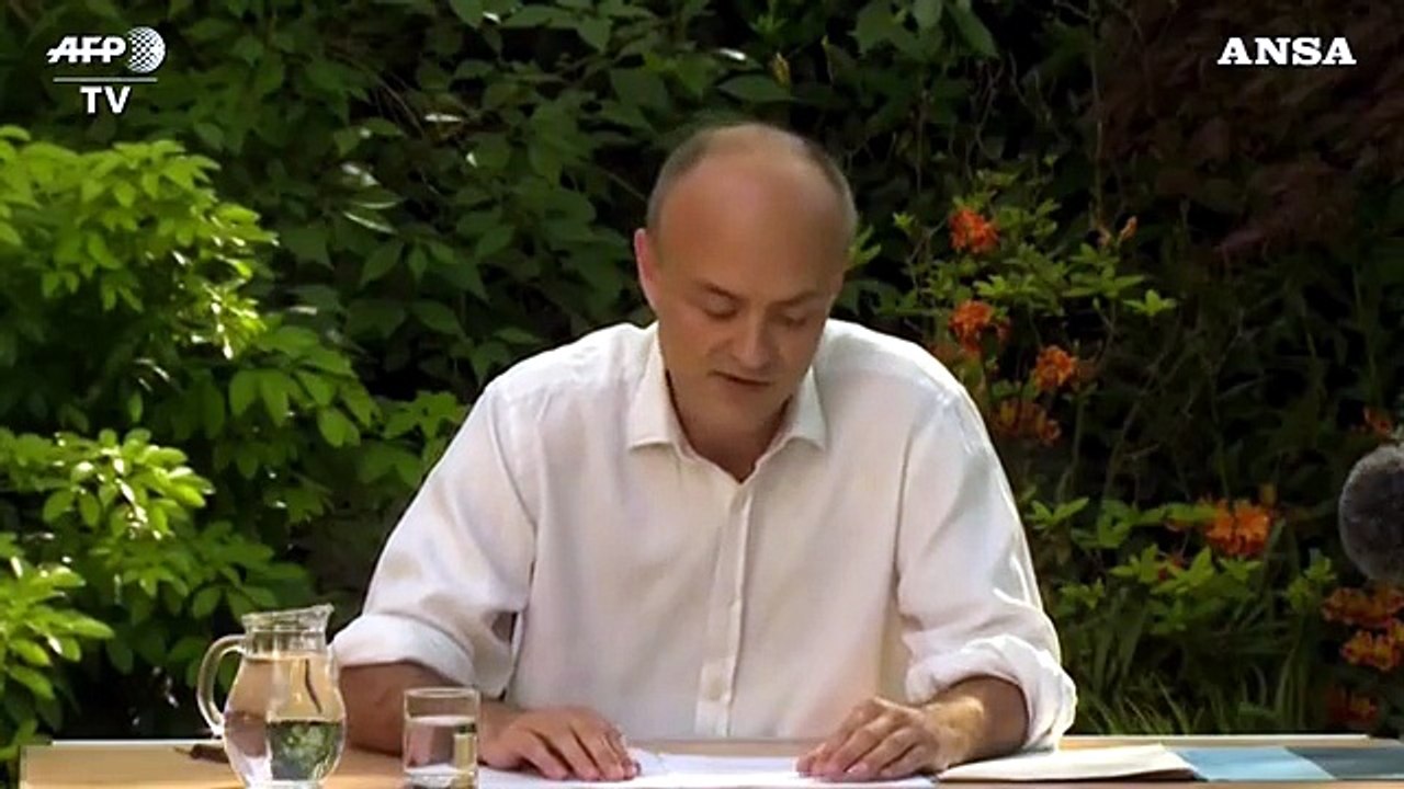 Regno Unito, primi effetti per il caso Cummings