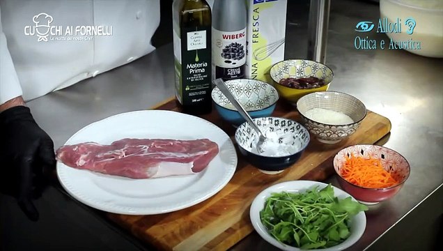 FILETTO DI MAIALE A BASSA TEMPERATURA CREMA DI PARMIGIANO, SALSA DI BALSAMICO E CIPOLLE CARAMELLATE | CUOCHI21_098_1