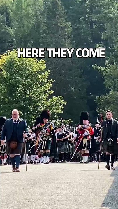 HERE THEY COME! Beautiful Marching with Magical Bagpipe Sound 😍🤍🏴💙