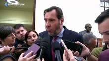 Puente, "atónito" por la investigación sobre Zapatero, ataca al PP