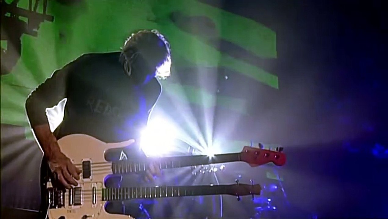 Bass solo - Golden Earring (live)