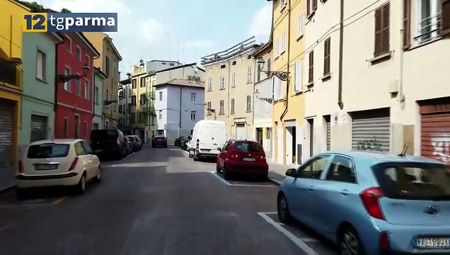 DAMMI I SOLDI O USO LO SPRAY AL PEPERONCINO , 25ENNE DENUNCIATA | DAMMI I SOLDI O USO LO SPRAY AL PEPERONCINO , 25ENNE DENUNCIATA