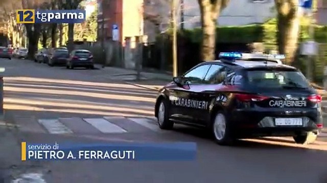 IMPORTUNA DUE RAGAZZE ED È IN POSSESSO DI UN COLTELLO: 26ENNE DENUNCIATO | IMPORTUNA DUE RAGAZZE ED È IN POSSESSO DI UN COLTELLO: 26ENNE DENUNCIATO
