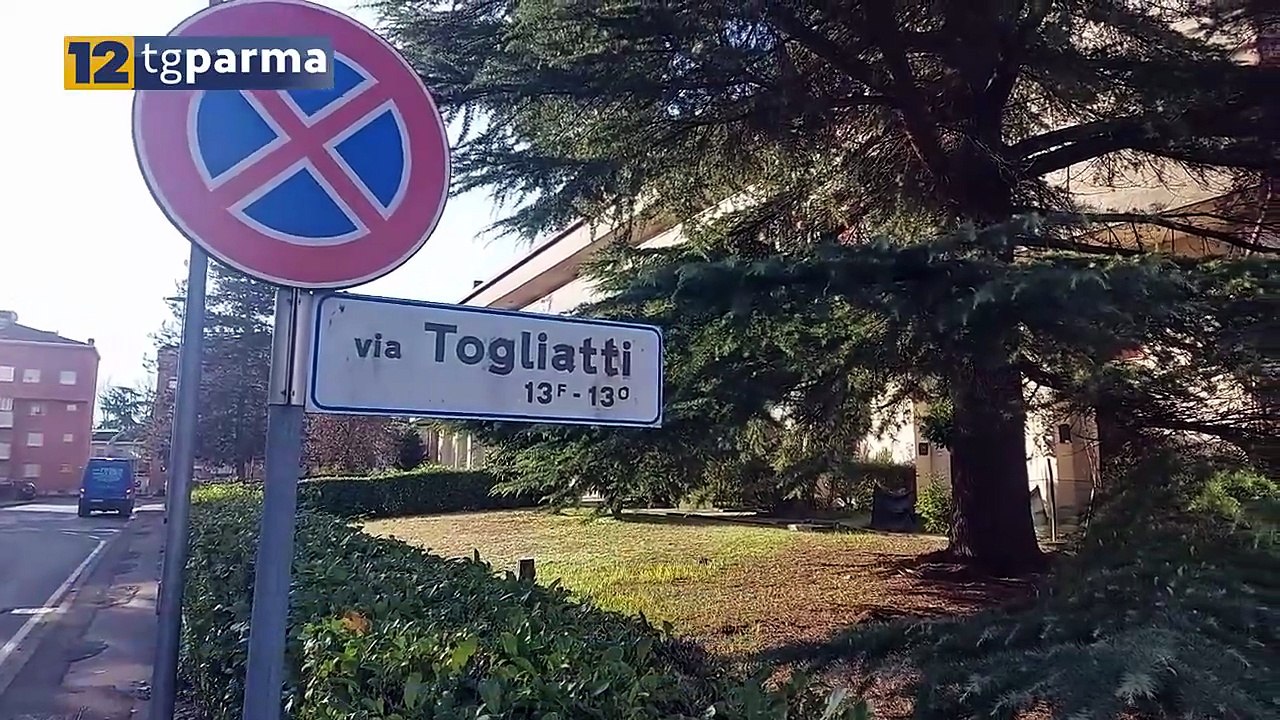 INCENDIO IN UN'ABITAZIONE A COLLECCHIO: USTIONATA UNA 60ENNE | INCENDIO IN UN'ABITAZIONE A COLLECCHIO: USTIONATA UNA 60ENNE