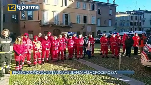 PIAZZA DUOMO, DONATA UN'AMBULANZA ALLA CROCE ROSSA | PIAZZA DUOMO, DONATA UN'AMBULANZA ALLA CROCE ROSSA