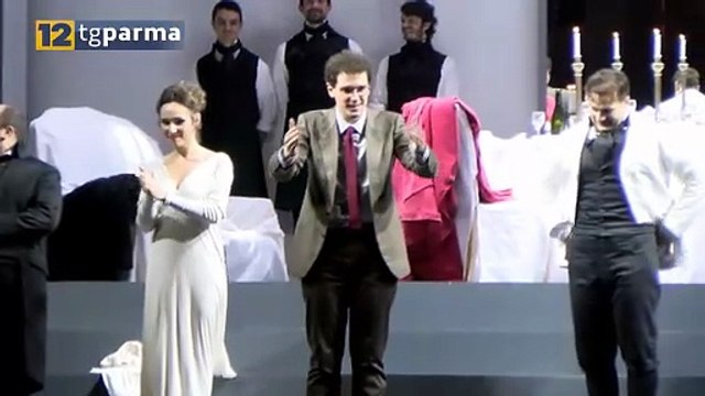 APPLAUSI NEL POMERIGGIO PER LA GENERALE DEL BARBIERE DI SIVIGLIA | APPLAUSI NEL POMERIGGIO PER LA GENERALE DEL BARBIERE DI SIVIGLIA