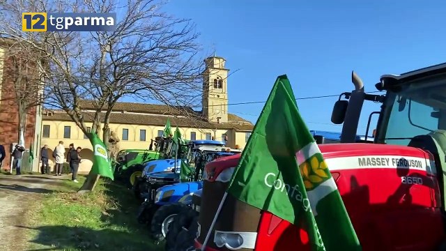 CASTIONE MARCHESI, BENEDIZIONE DEI TRATTORI DI CONFAGRICOLTURA | CASTIONE MARCHESI, BENEDIZIONE DEI TRATTORI DI CONFAGRICOLTURA