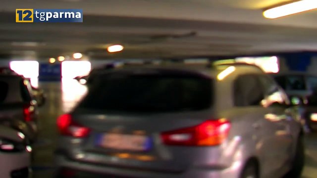 RUBA IN UN'AUTO NEL PARCHEGGIO “FRATTI DUC”: DENUNCIATO 30ENNE | RUBA IN UN'AUTO NEL PARCHEGGIO “FRATTI DUC”: DENUNCIATO 30ENNE