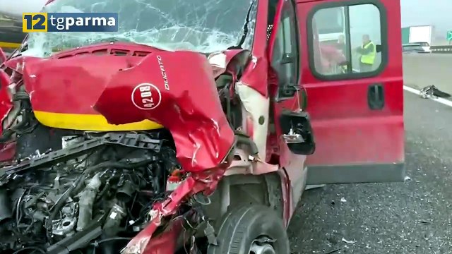 A1, TAMPONAMENTI A CATENA TRA FIDENZA E FIORENZUOLA: 25 FERITI, DUE GRAVI | A1, TAMPONAMENTI A CATENA TRA FIDENZA E FIORENZUOLA: 25 FERITI, DUE GRAVI