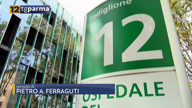 VUOLE PRELEVARE LA FIGLIA DALL'OSPEDALE E AGGREDISCE I POLIZIOTTI: ARRESTATO | VUOLE PRELEVARE LA FIGLIA DALL'OSPEDALE E AGGREDISCE I POLIZIOTTI: ARRESTATO