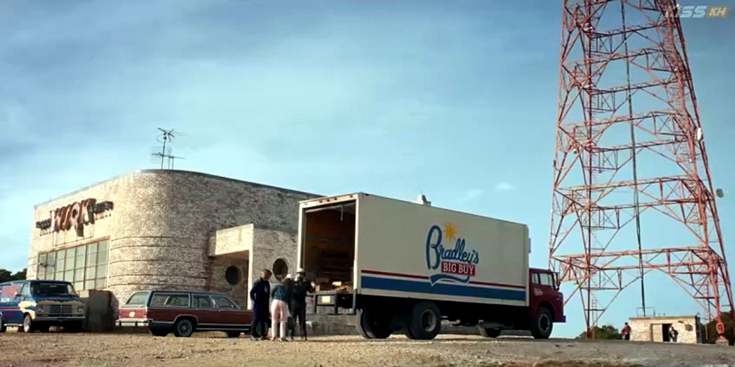 Stranger Things - Season 5 E
