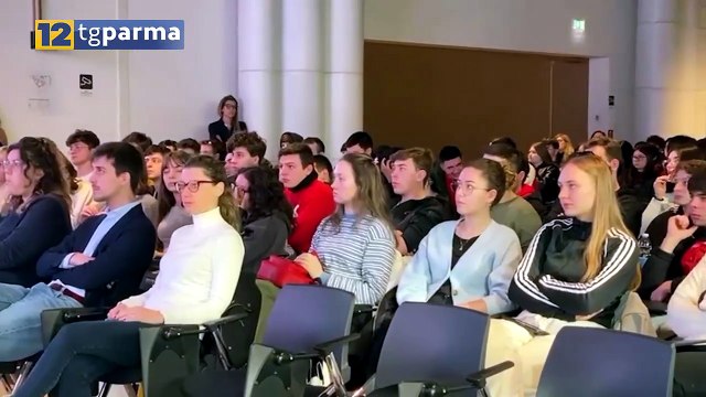 STUDENTI IN VISITA NELLA SEDE DELLA DALLARA A VARANO MELEGARI | STUDENTI IN VISITA NELLA SEDE DELLA DALLARA A VARANO MELEGARI