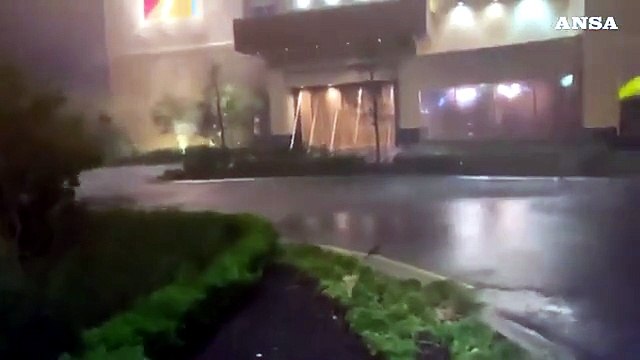 Usa, l'uragano Laura ha toccato terra in Louisiana