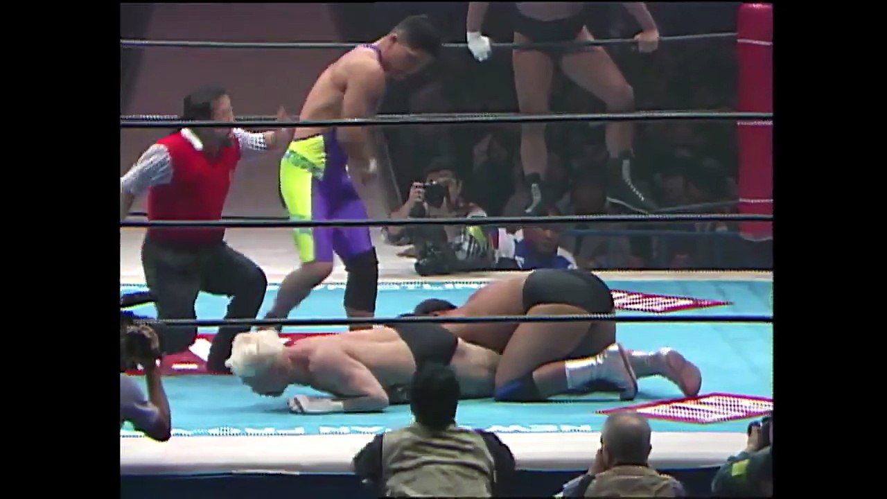1996.02.03 - 09. Hiromitsu Kanehara-Kazushi Sakuraba-Kenichi Yamamoto-Masahito Kakihara vs. Shinjiro Otani-Tatsuhito Takaiwa-Tokimitsu Ishizawa-Yuji Nagata
